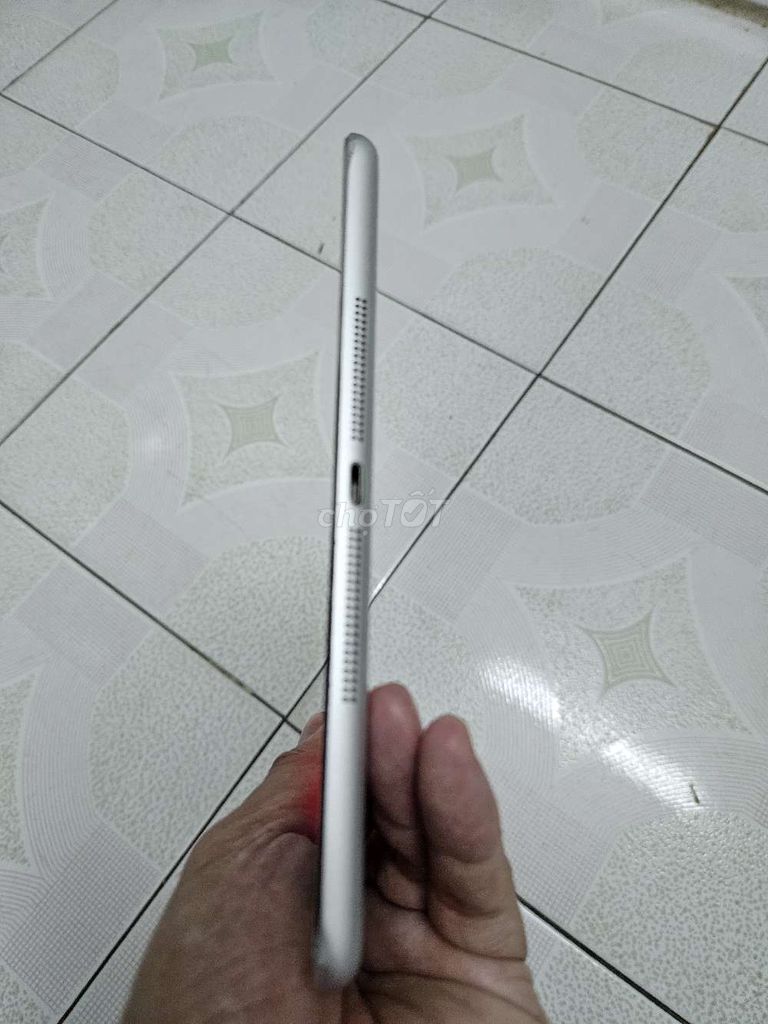 Bán ipad air 1 16gb có 4g. Mua bán Máy tính bảng tại Quận Gò Vấp Tp Hồ Chí Minh được đăng bởi Hoang thanh toan hình 4