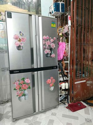 Tủ lạnh side by side 4 cánh hiệu Sharp 600 lít tiế. Mua bán Tủ lạnh tại Quận 12 Tp Hồ Chí Minh được đăng bởi Hà Trung Hiếu  