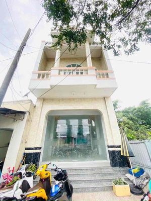 Mặt tiền 1 trệt 1 lầu đường Nguyễn Văn Cừ nối dài. Cho thuê văn phòng, mặt bằng kinh doanh tại Quận Ninh Kiều Cần Thơ được đăng bởi Linh Mai 