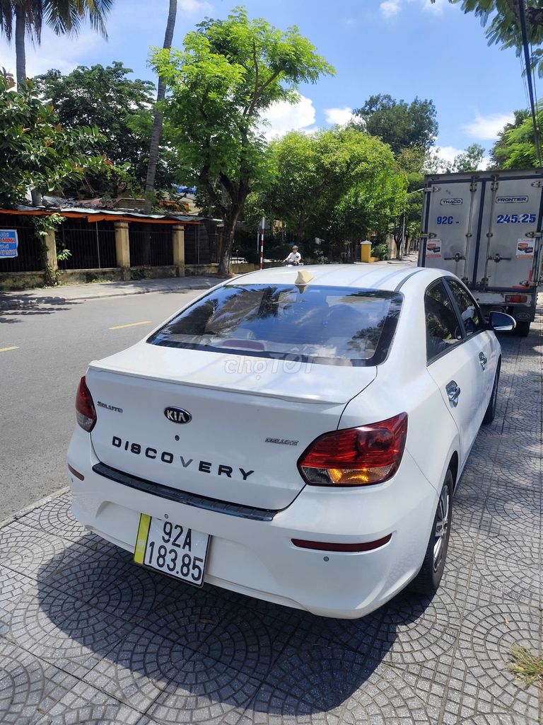 Kia Soluto 2019 AT Deluxe - 700000 km. Mua bán Ô tô tại Quận Cẩm Lệ Đà Nẵng được đăng bởi Nguyễn Đức Trưởng hình 3