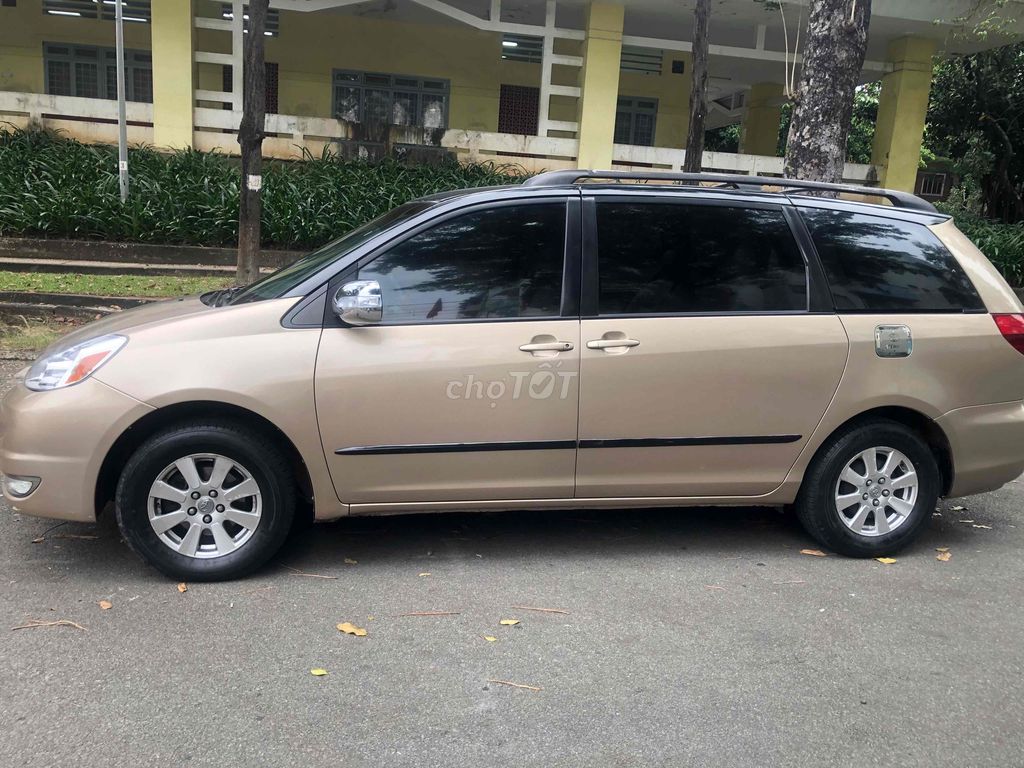 Toyota Sienna Vàng cát 7 chỗ. Mua bán Ô tô tại Thành phố Biên Hòa Đồng Nai được đăng bởi minh minh hình 3