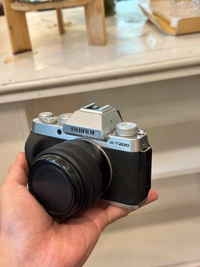 Máy ảnh Fujifilm X-T200 Bạc. Mua bán Máy ảnh, Máy quay tại Quận Tân Phú Tp Hồ Chí Minh được đăng bởi Chợ Công Nghệ 2nd hình 1