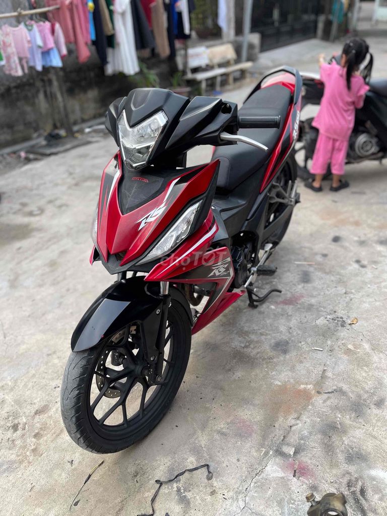 Honda Winner V1 2018 Đỏ đen biển 83 ngây chủ. Mua bán Xe máy tại Quận Cái Răng Cần Thơ được đăng bởi Cầm Đồ Minh Tấn hình 5