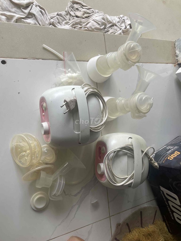 Máy hút sữa Unimom Trắng, Hồng đã sử dụng. Mua bán Mẹ và bé tại Huyện Long Hồ Vĩnh Long được đăng bởi Quảng Trọng Thái hình 1