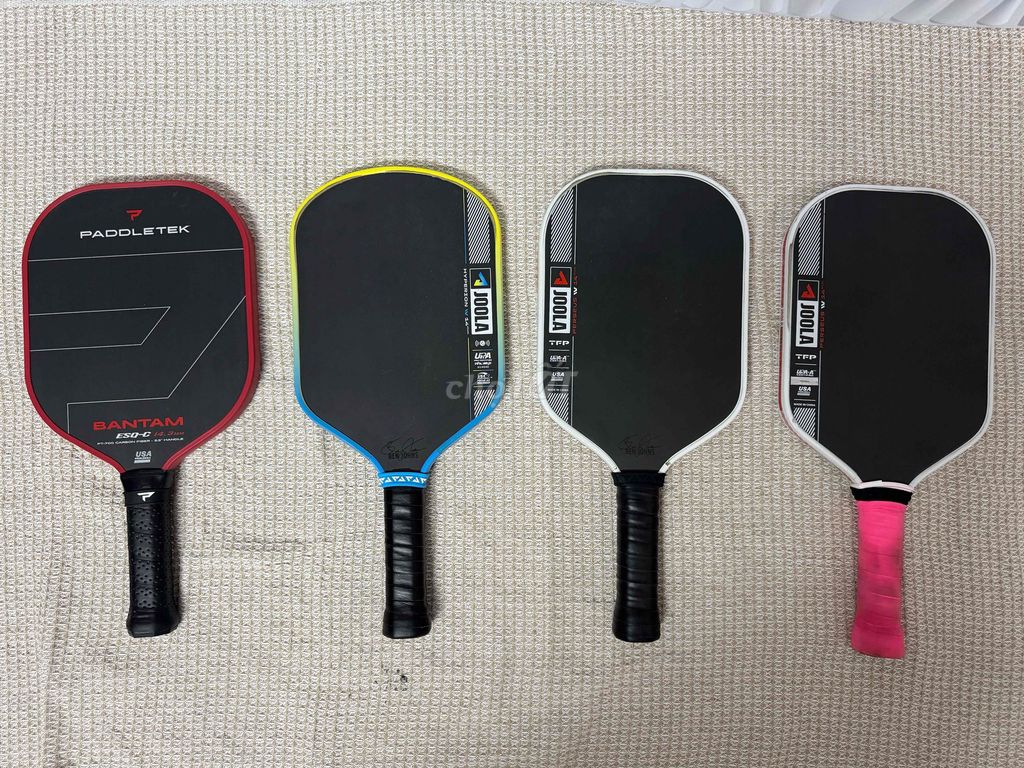 Cần pass 4 cây vợt tình trạng lướt đẹp ko lỗi. Mua bán Đồ thể thao, Dã ngoại tại Quận Hai Bà Trưng Hà Nội được đăng bởi An hình 1