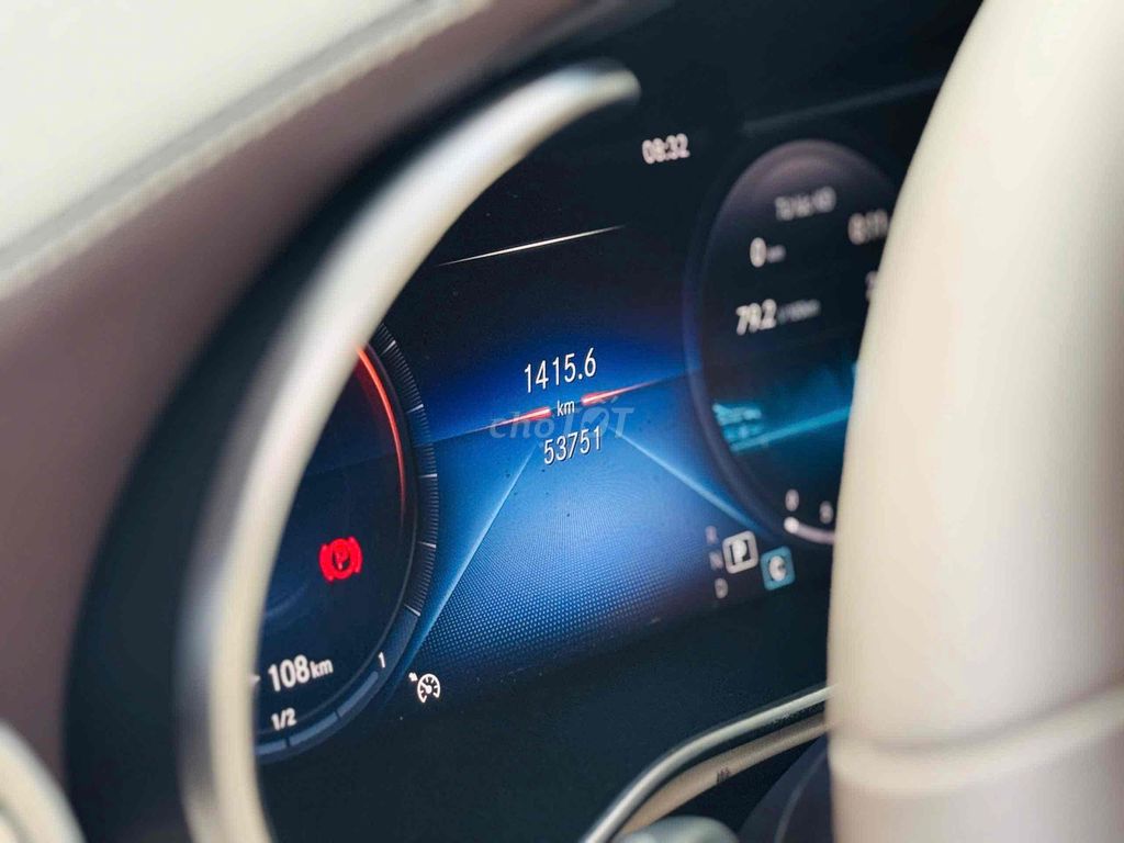 Mercedes GLC200 4Matic 2021 Trắng/Kem 53.000Km. Mua bán Ô tô tại Huyện Bình Chánh Tp Hồ Chí Minh được đăng bởi Thanh Nhã Xe Lướt Sài Gòn hình 16