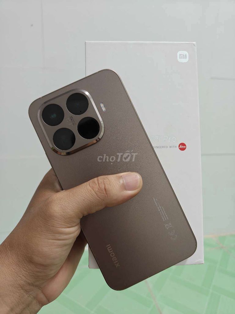 Xiaomi 15T Pro 512GB Nâu. Mua bán Điện thoại tại Thành phố Bến Tre Bến Tre được đăng bởi Lê Trường hình 1