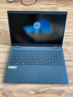 Dell Latitude 3520 i5 Gen 11 15.6 inch 8GB/256GB