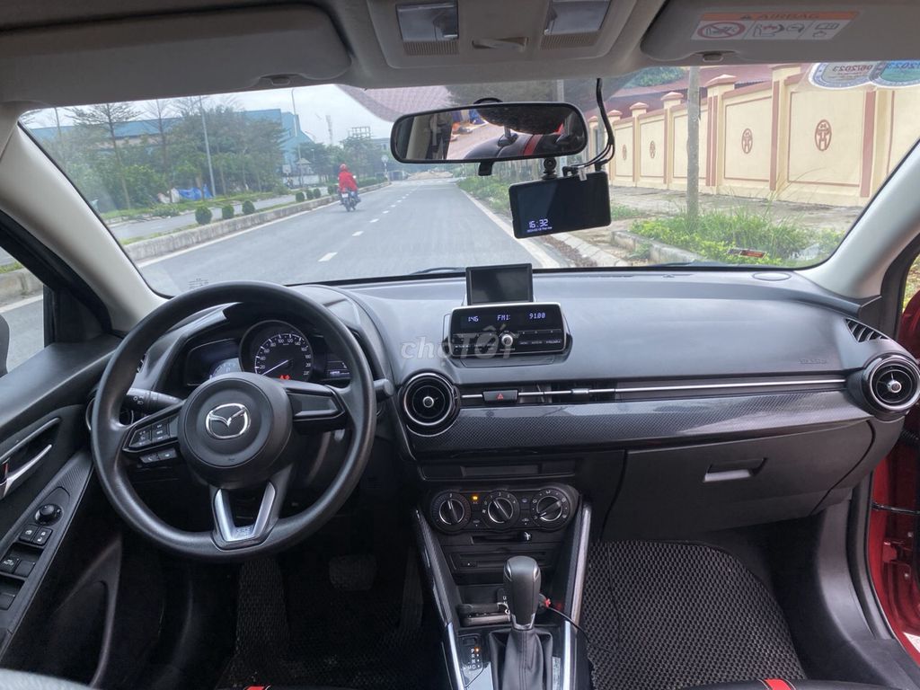 Mazda 2 sx 2019 AT lăn bánh 6v km