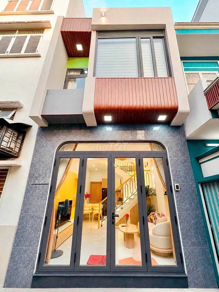 GÒ VẤP CẦN BÁN CĂN SIÊU PHẨM ĐỐI DIỆN CITYLAND