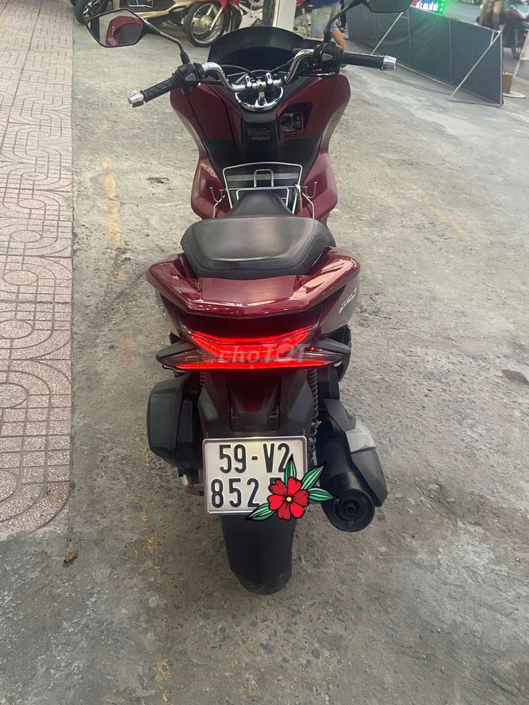 Cần bán xe PCX chính chủ. Mua bán Xe máy tại Quận Bình Tân Tp Hồ Chí Minh được đăng bởi Tráng hình 6