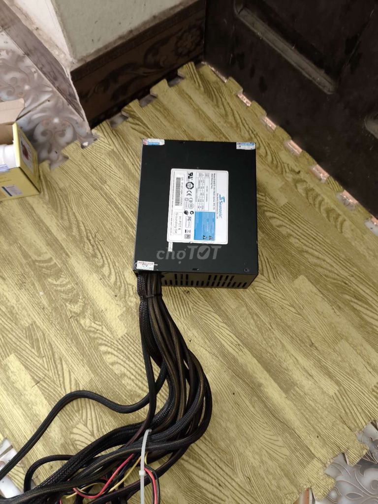 Nguồn Seasonic 750W 80 Plus Bronze Mới 99%. Mua bán Linh kiện (RAM, Card...) tại Thị xã Sơn Tây Hà Nội được đăng bởi Long chuyên linh kiện điện tử hình 1