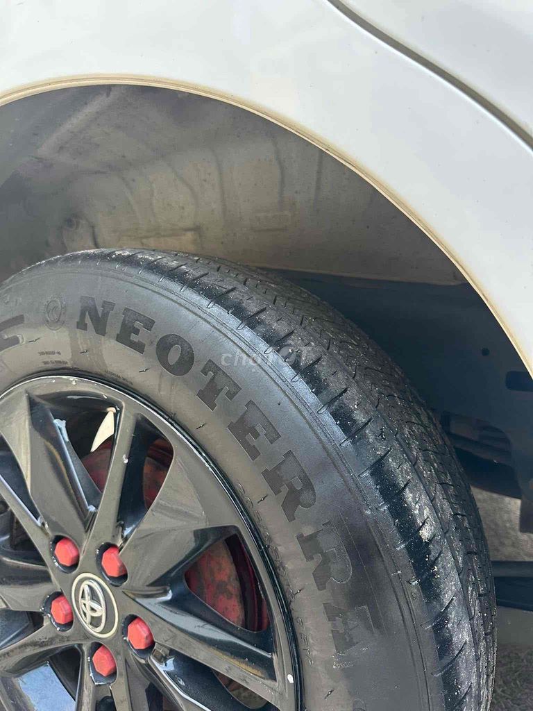 Toyota Innova 2018 2.0E - 160000 km. Mua bán Ô tô tại Quận Ngũ Hành Sơn Đà Nẵng được đăng bởi Kin hình 5