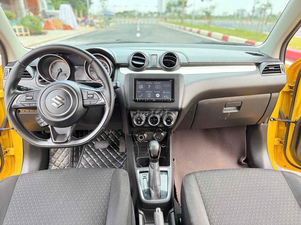 Suzuki Swift 2020 màu vàng, nhập Thái, odo 8 vạn. Mua bán Ô tô tại Huyện Hóc Môn Tp Hồ Chí Minh được đăng bởi Nguyễn Duy Khánh hình 7