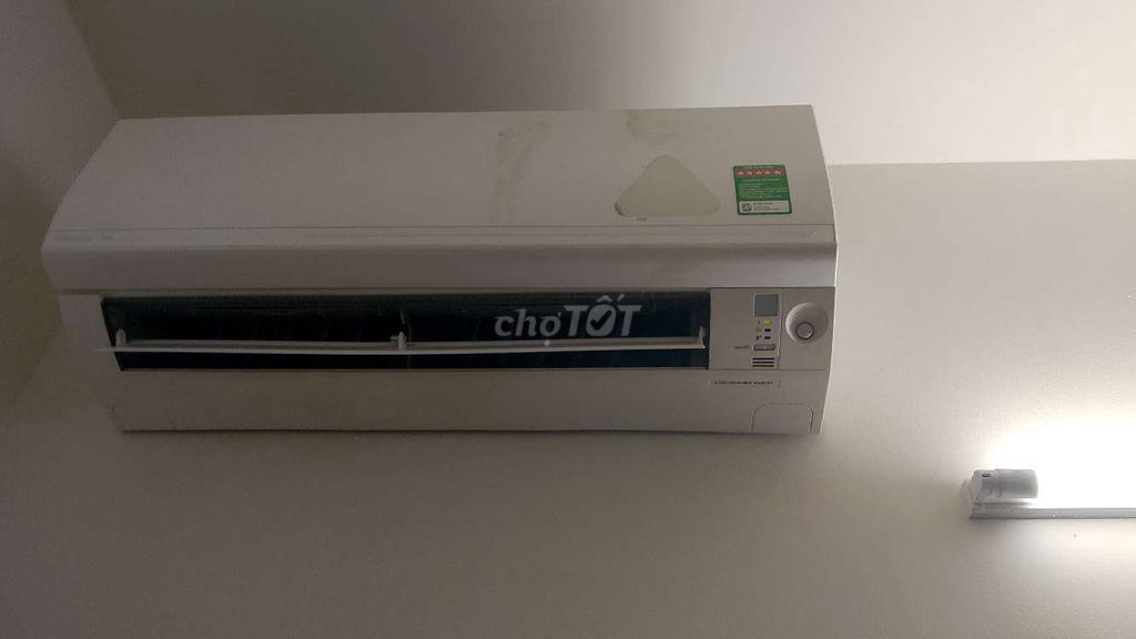 Máy lạnh Daikin Inverter 1 HP Trắng Việt Nam. Mua bán Máy lạnh, điều hoà tại Huyện Bến Lức Long An được đăng bởi James hình 1