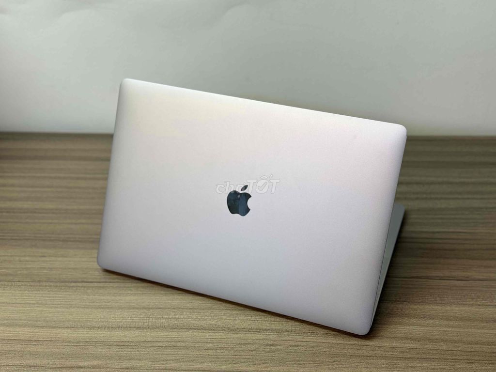 Macbook Pro 2019 16in i9 16/1T pin 7k7 sạch ko mdm