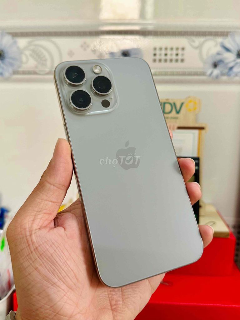iPhone 15 Pro Max 256GB VN/A. Mua bán Điện thoại tại Thành phố Long Xuyên An Giang được đăng bởi Khưu Nguyễn Phi Hùng hình 1