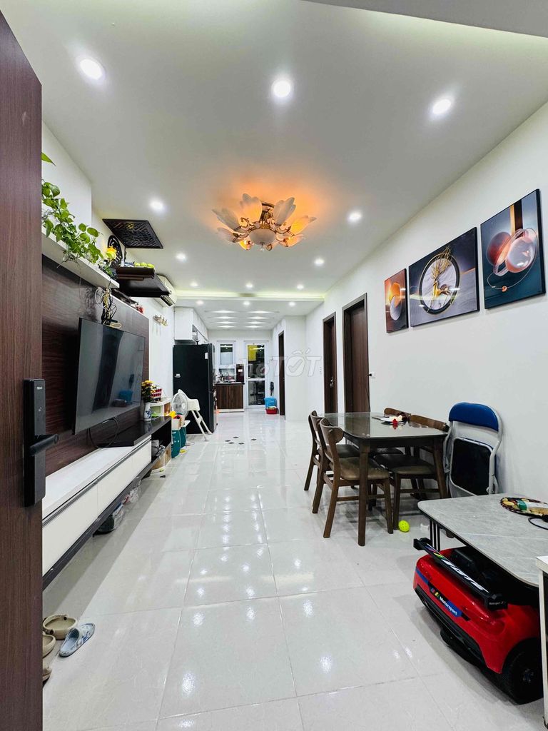 chính chủ cần bán căn 2 ngủ 2 vệ sinh -65.1m -sổ lâu dài