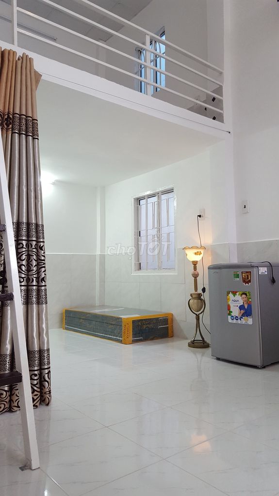 ***PHÒNG RỘNG Q5 - 35m2 - CÓ GÁC RỘNG- Y CHANG HÌNH***