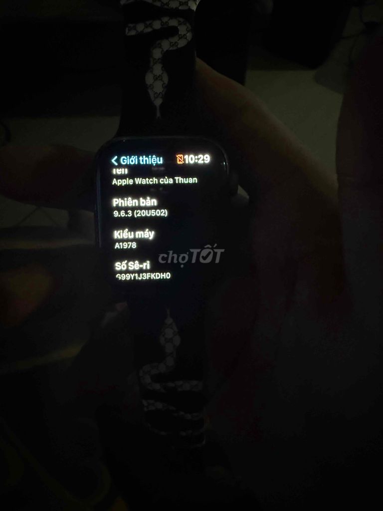 AppleWatch Seri4 44mm đen fullbox còn dây zin