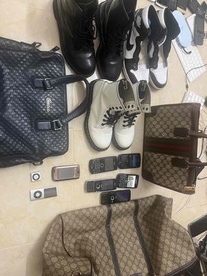 Túi gucci hãng giày martens đế cao ipod Nokia V9. Mua bán Túi xách tại Quận Tân Phú Tp Hồ Chí Minh được đăng bởi Trương Hiệp