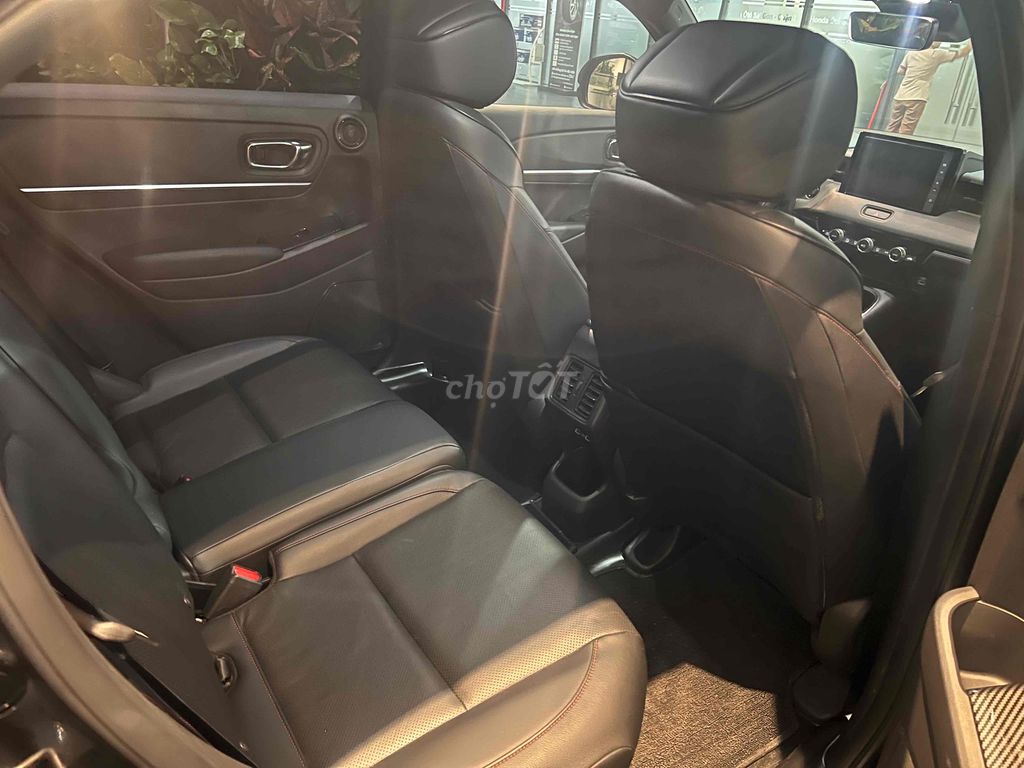 Honda HR-V 2024 RS - 19391 km siêu lướt. Mua bán Ô tô tại Quận 7 Tp Hồ Chí Minh được đăng bởi Đại lý Ô tô Honda Quận 7 hình 8