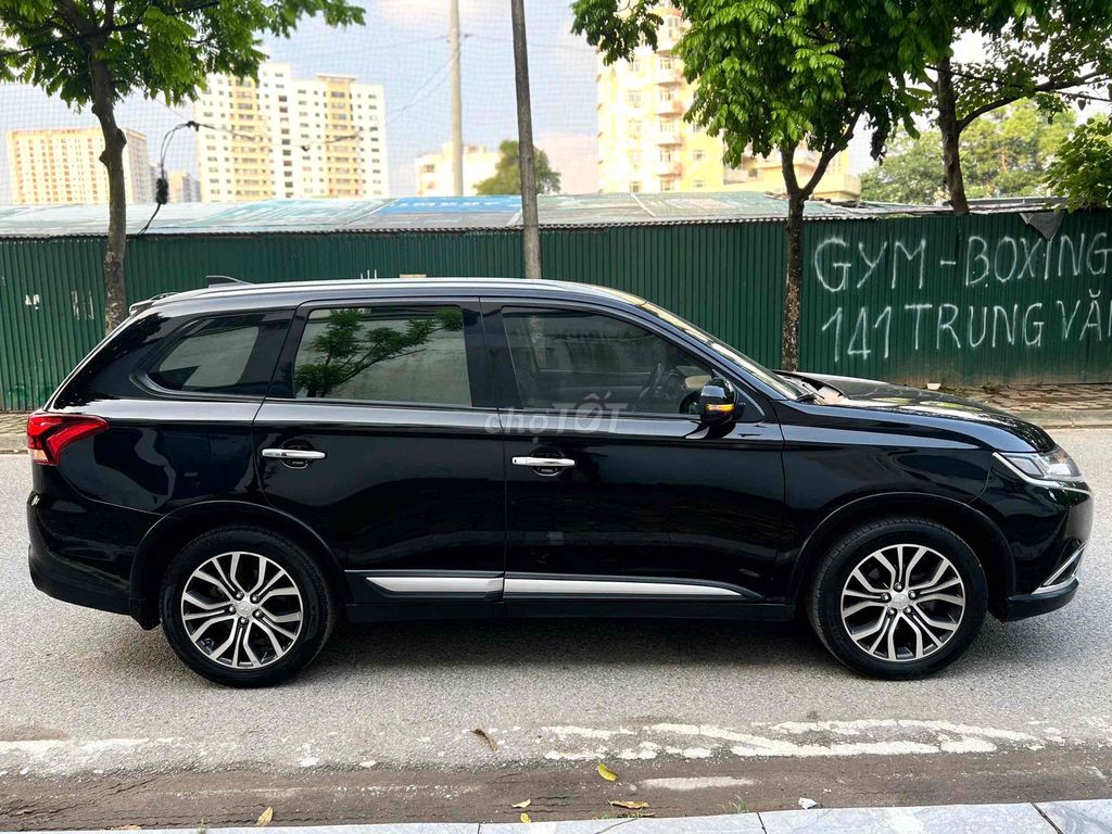 xe đẹp giá tốt. Mua bán Ô tô tại Quận Nam Từ Liêm Hà Nội được đăng bởi Auto Đại Phát hình 4