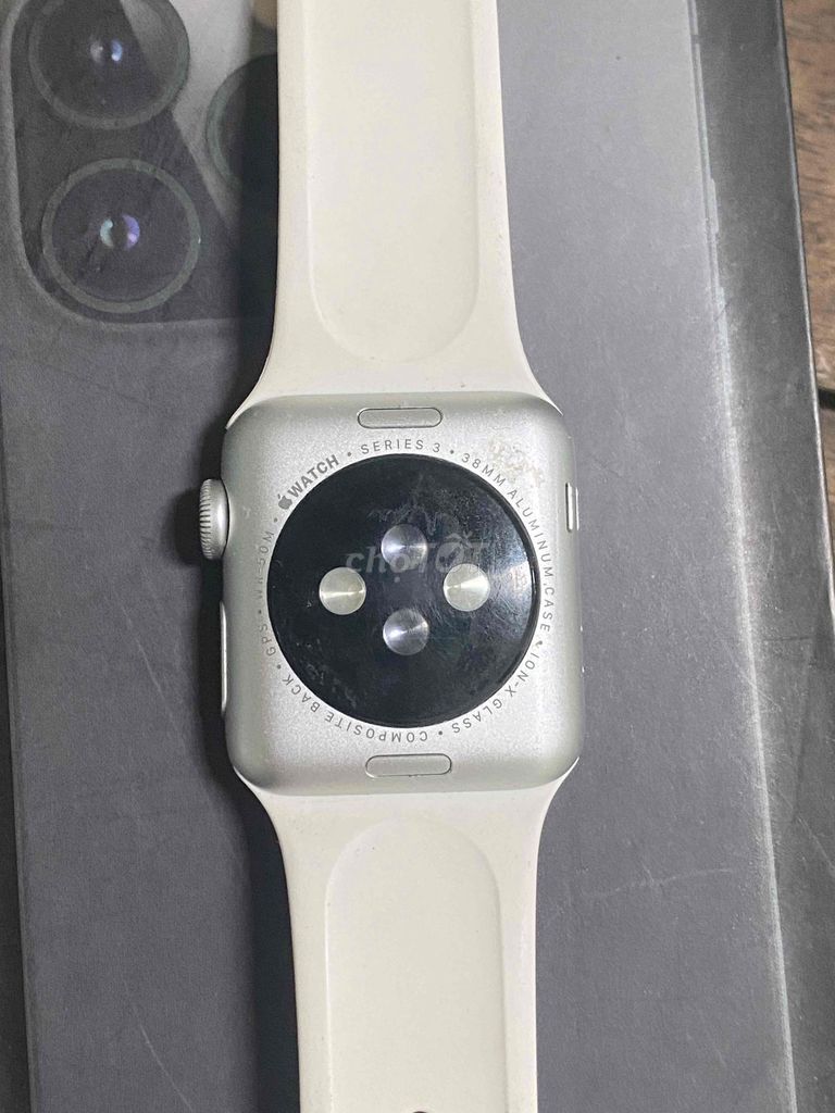 Apple Watch Series 3 38mm bạc LL/A. Mua bán Thiết bị đeo thông minh tại Huyện Long Phú Sóc Trăng được đăng bởi đồ pass sử dụng ok hình 1
