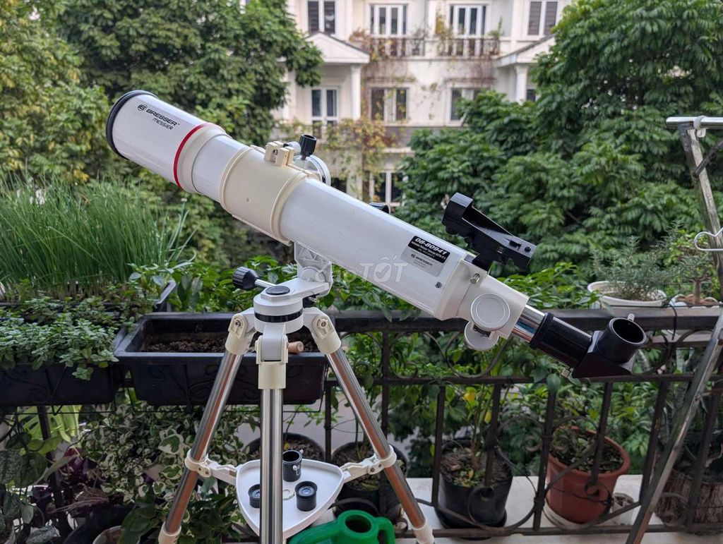 Kính thiên văn Bresser Messier AR-90/700. Mua bán Sở thích khác tại Huyện Hoài Đức Hà Nội được đăng bởi Vũ Xuân hình 1