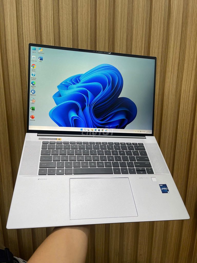 HP ZBook Studio 16 G10 i9-13900H 2000Ada 8GB/ss1TB. Mua bán Laptop tại Quận Tân Phú Tp Hồ Chí Minh được đăng bởi LaptoptotVn hình 1