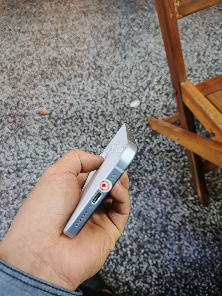 iPhone 15 Plus 256GB Trắng Quốc tế. Mua bán Điện thoại tại Huyện Hải Hậu Nam Định được đăng bởi Anh Nguyễn hình 1