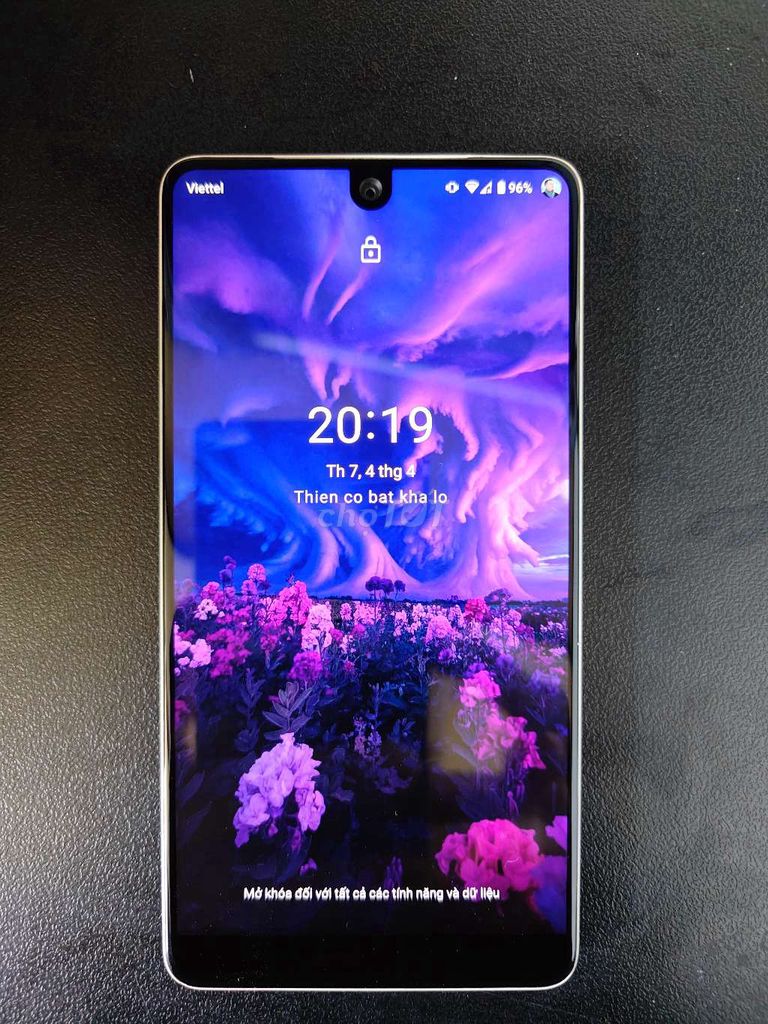 Essentrial PH1. Mua bán Điện thoại tại Quận 3 Tp Hồ Chí Minh được đăng bởi minh hình 1