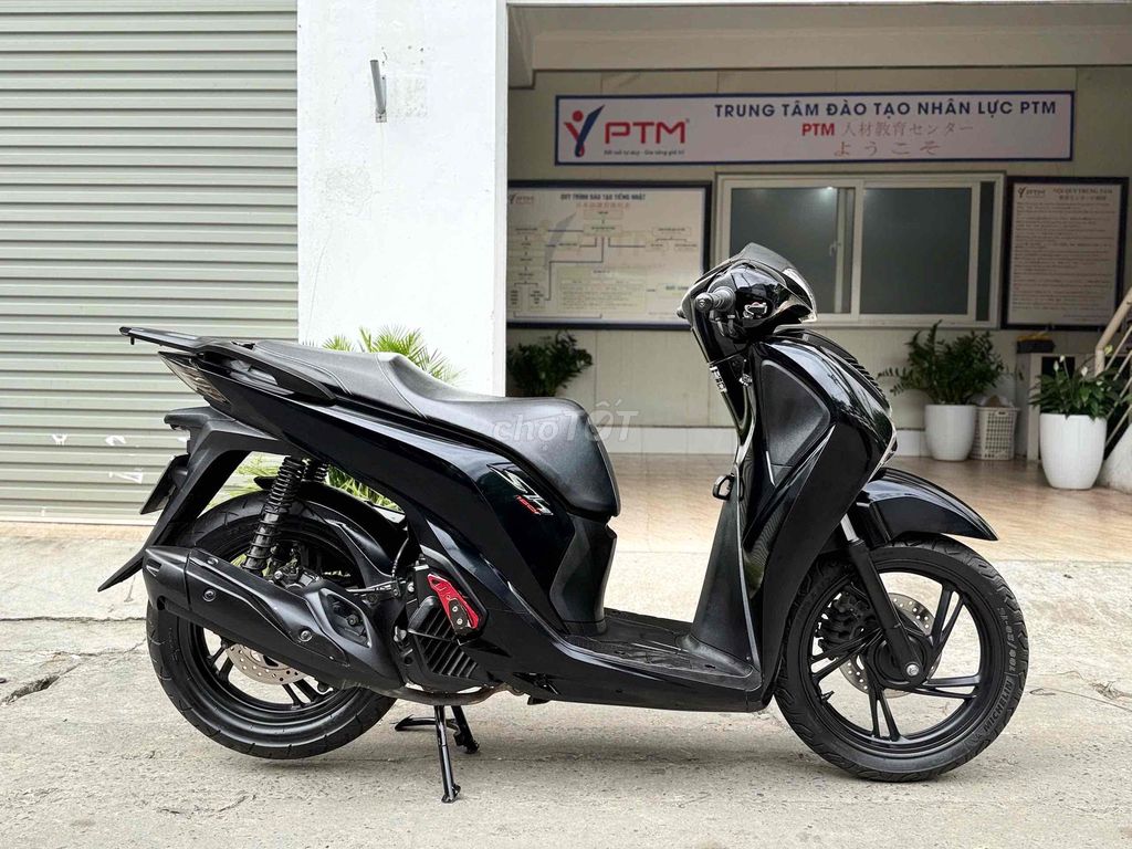 Cần bán Sh 2019, smartkey, biển Hà Nội. zin 100%. Mua bán Xe máy tại Quận Nam Từ Liêm Hà Nội được đăng bởi E Thuý hình 4