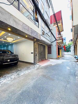 Townhouse 51.9 m² · 7 bed · Ngõ 353 Đường Bát Khối