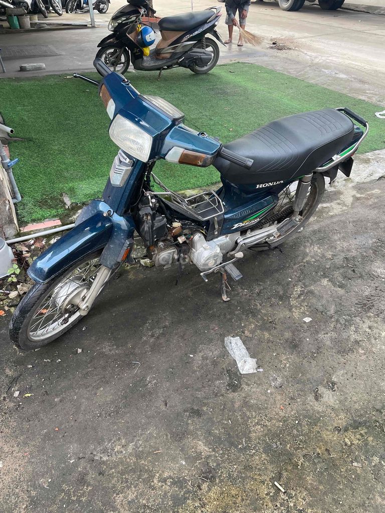 dư xe cần bán dream. Mua bán Xe máy tại Huyện Thới Bình Cà Mau được đăng bởi Huỳnh Đạt  hình 3