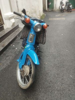 Xe máy Honda Cub nhật 50cc. Mua bán Xe máy tại Quận Tây Hồ Hà Nội được đăng bởi Bảo việt 