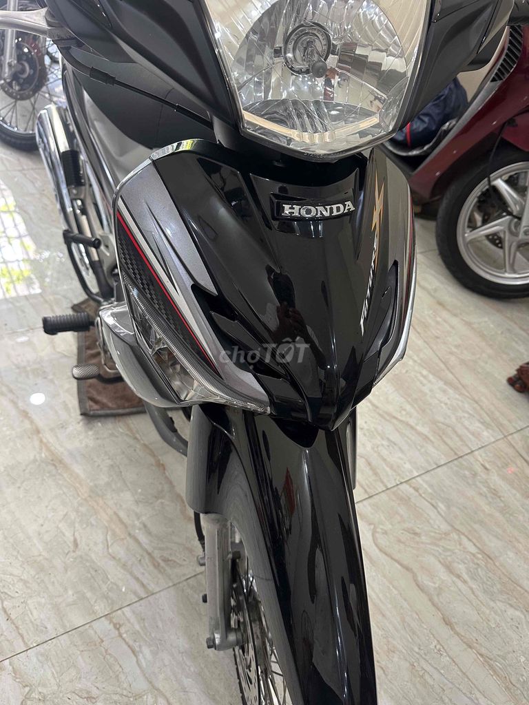 chính chủ sang tên ủy quyền rút gốc đều được.. Mua bán Xe máy tại Quận Phú Nhuận Tp Hồ Chí Minh được đăng bởi pham van vu hình 1