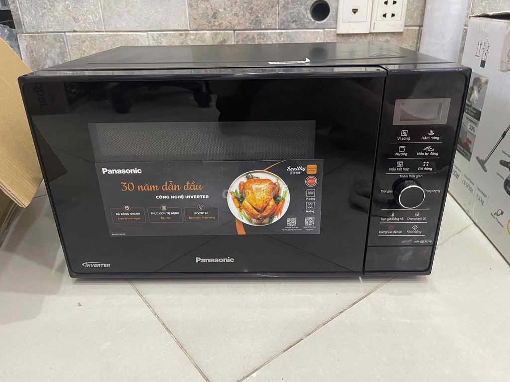 Lò vi sóng Panasonic NN-GD37HBYUE. Mua bán Bếp, lò, đồ điện nhà bếp tại Quận 8 Tp Hồ Chí Minh được đăng bởi Trúc Ly Điện lạnh giá rẻ hình 1