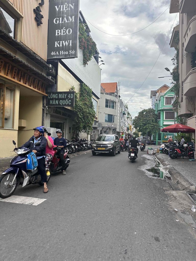 Nhà chính chủ cần bán hẻm xe tải Hoa Lan ngay khu phố Phan Xích Long