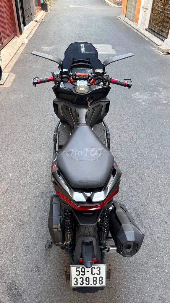 Aprilia SR GT 200 2023 г.в. пробег 25000 км с уполномоченным учетом