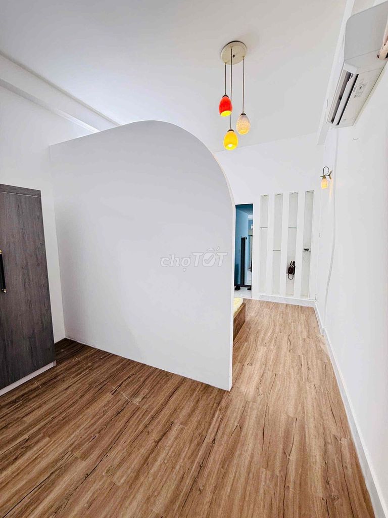 TÁCH BẾP ngay SÂN BAY FULL NỘI THẤT PHÒNG TRỆT 30m2