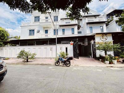 SIÊU PHẨM VILLA Nghỉ Dưỡng - Biệt Thự Liền Kề - 3 Tầng - Full Nội Thất. Mua bán nhà ở tại Quận 12 Tp Hồ Chí Minh được đăng bởi Nguyễn Anh Linh