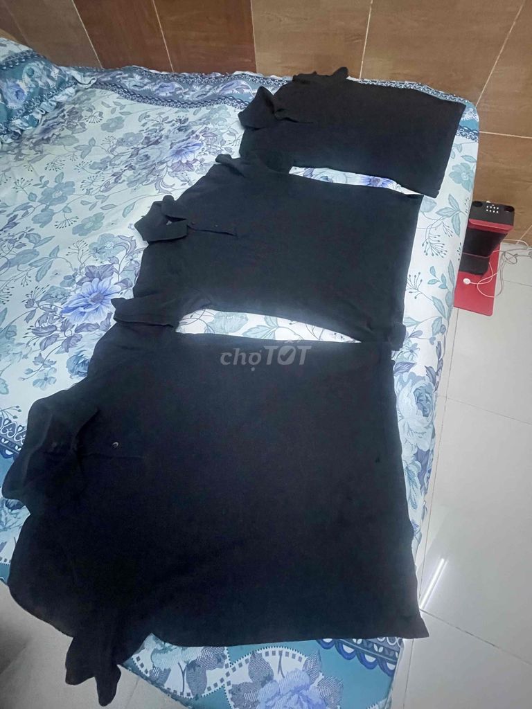 3 Áo polo  uniglo japan Đen Thoáng mát Trẻ trung. Mua bán Quần áo tại Quận 3 Tp Hồ Chí Minh được đăng bởi HÀNG HIỆU giá iêu thương hình 1
