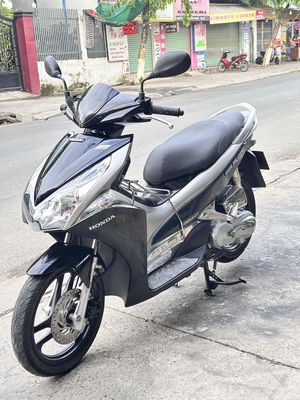 Honda Airblade Fi 2011 Đen, Bạc còn rất đẹp