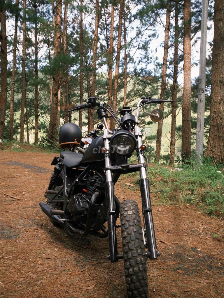 Xe Lifan dáng chopper - màu đen 124cc. Mua bán Xe máy tại Thành phố Đà Lạt Lâm Đồng được đăng bởi Gia Khang hình 1