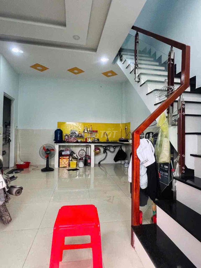 Nhà đẹp 5*6m 2PN hẻm 4m ô tô 2/ ngắn Chợ Thới Hoà Vĩnh Lộc A