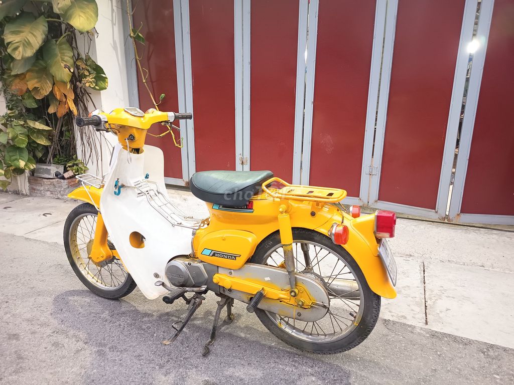 Xe Honda cup 81 nhật cũ. Mua bán Xe máy tại Huyện Mê Linh Hà Nội được đăng bởi Luong Le Van hình 2