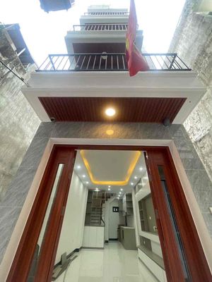 Nhà phố 35 m² · 4 PN · Ngõ 222 Đường Lai Xá