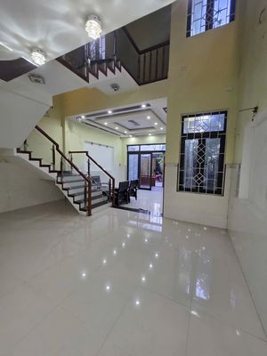 Rent · 3 bd · 100 м² · Quận Sơn Trà, ул. Mỹ khê 7