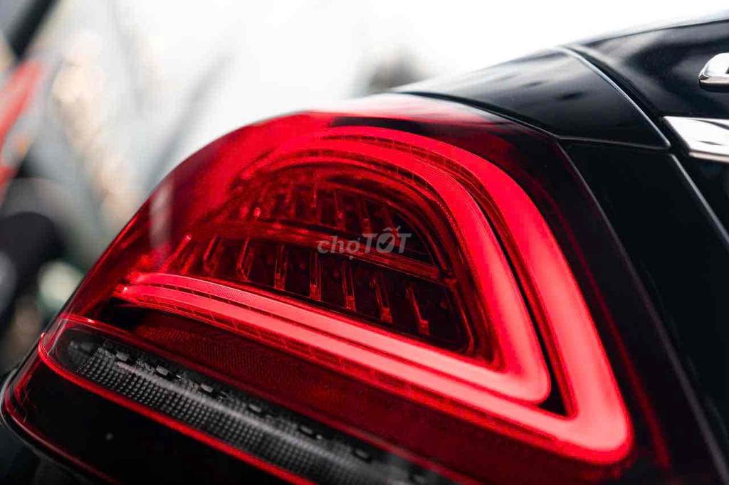 LONG ANH AUTO về Mercedes C300 AMG 2019. Mua bán Ô tô tại Quận 7 Tp Hồ Chí Minh được đăng bởi LongAnh AuTo  hình 15